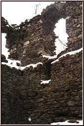 Innerhalb der Ruine,östlich